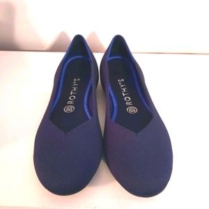 Rothys round toe flats Size 8.5